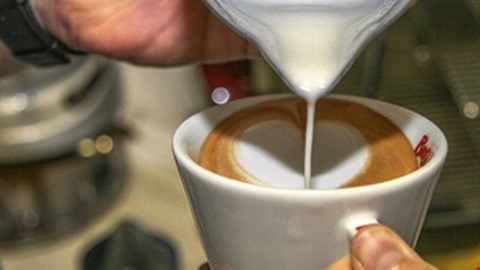 Umíme připravit dokonalé espresso i cappuccino